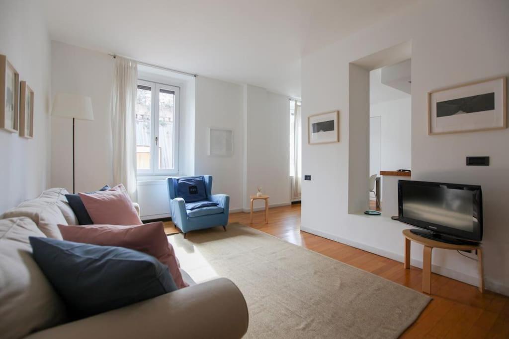 Hacca Collection - Brera & Fashion District - Bright 2Br Apt Milano Eksteriør billede